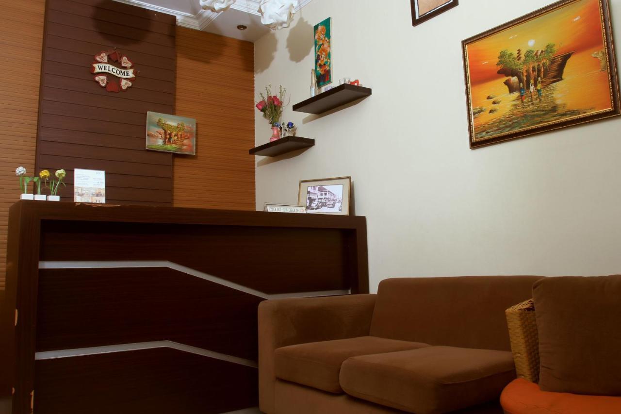 Unique Guesthouse Bandung Extérieur photo